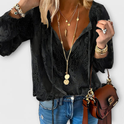 Gabrielle | Delicate Dentelle Blouse