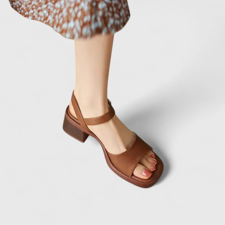 Vivienne | Bout Carré À Lanières Sandales