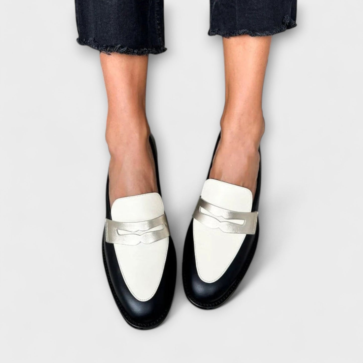 Aurelie | Noir Patent Mocassins
