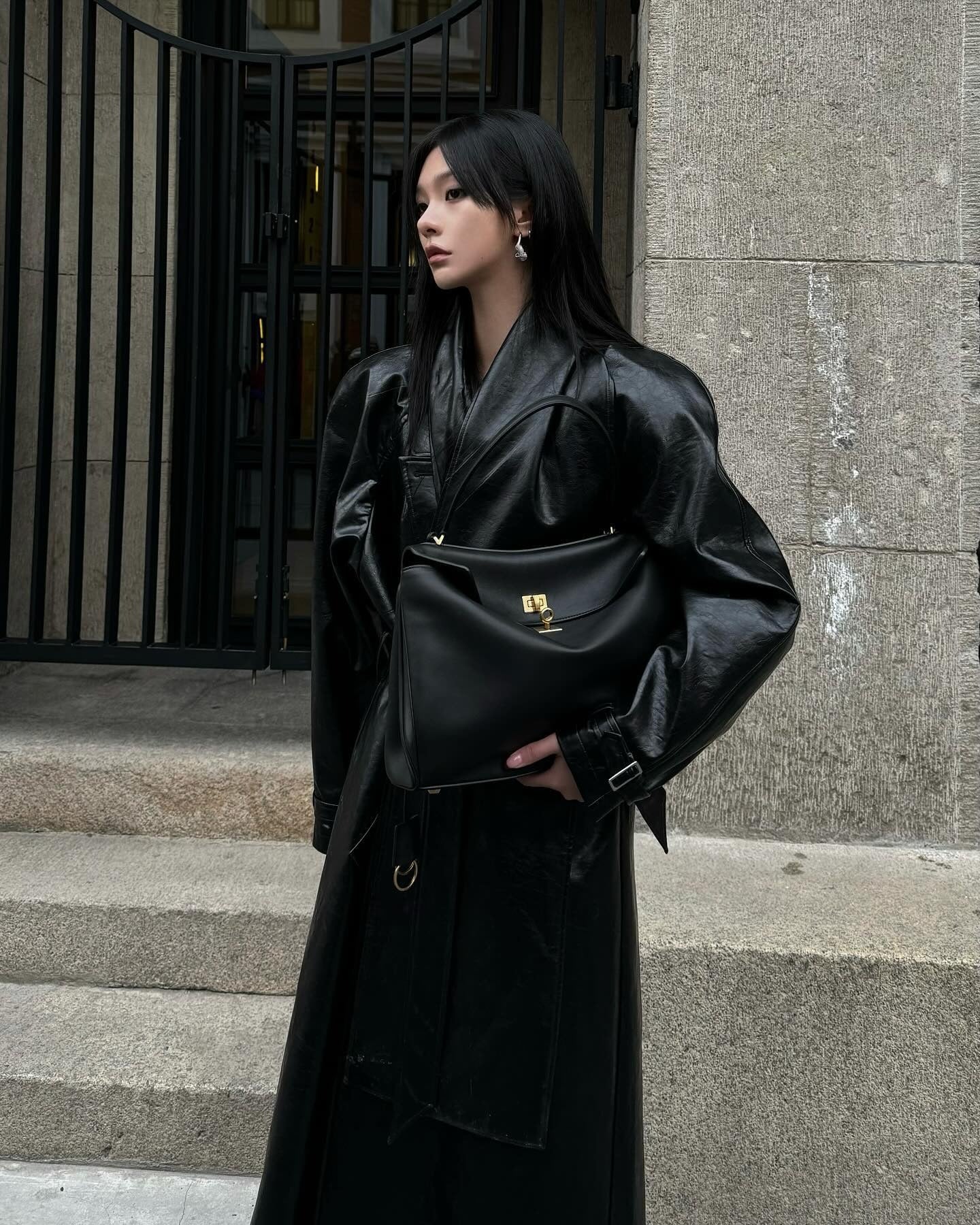 Isolde | Metallic-Accent Sac