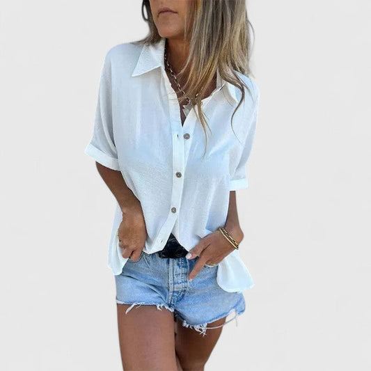 Chloe | Classique Button-Up Blouse